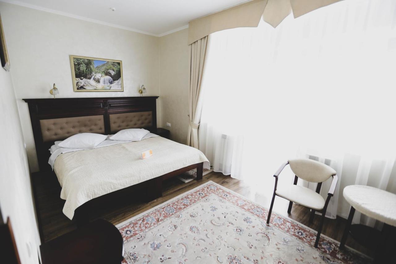 Solnichnaia Dolyna Hotel Polyana  Ngoại thất bức ảnh